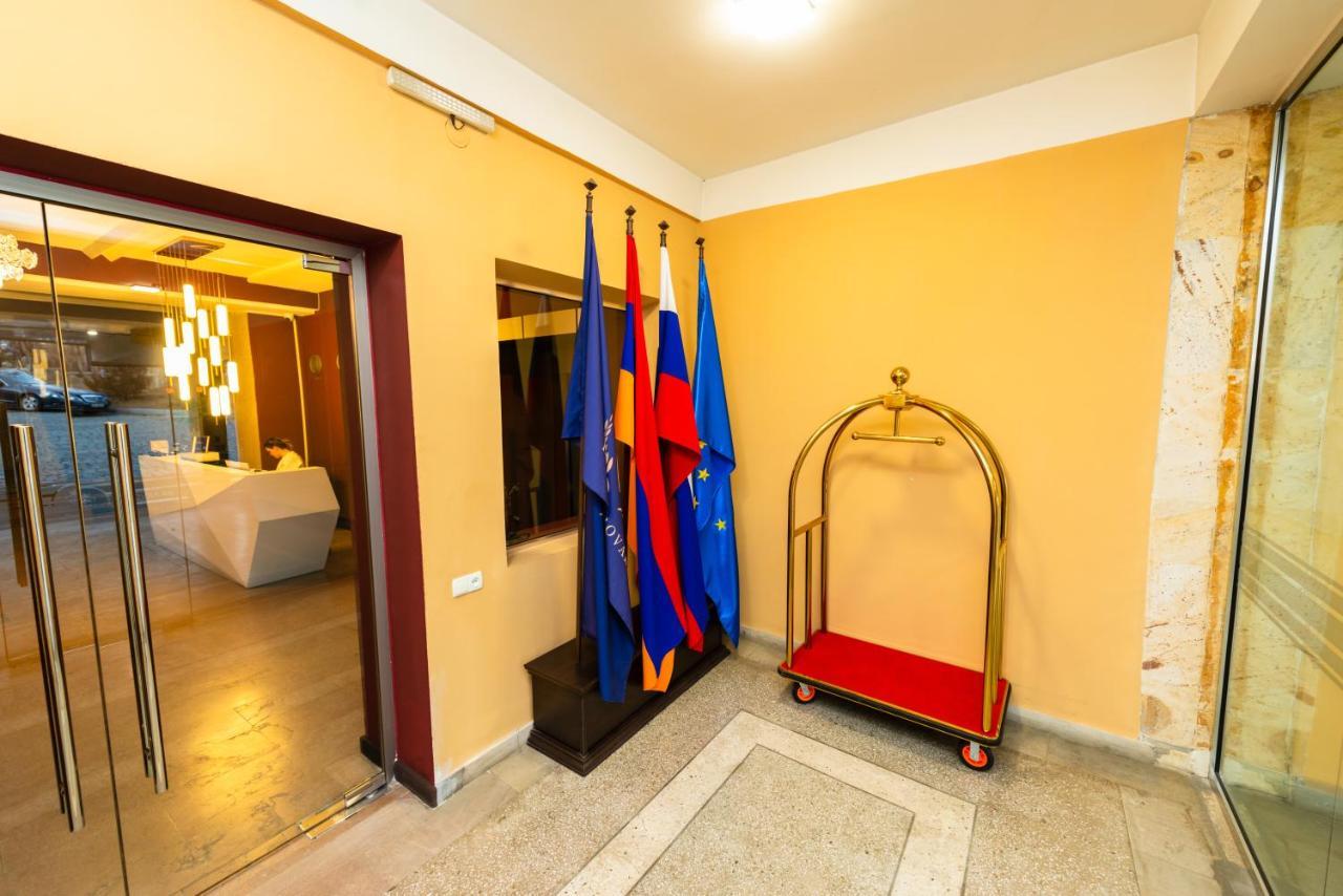 Kirovakan Hotel Wanadzor Zewnętrze zdjęcie