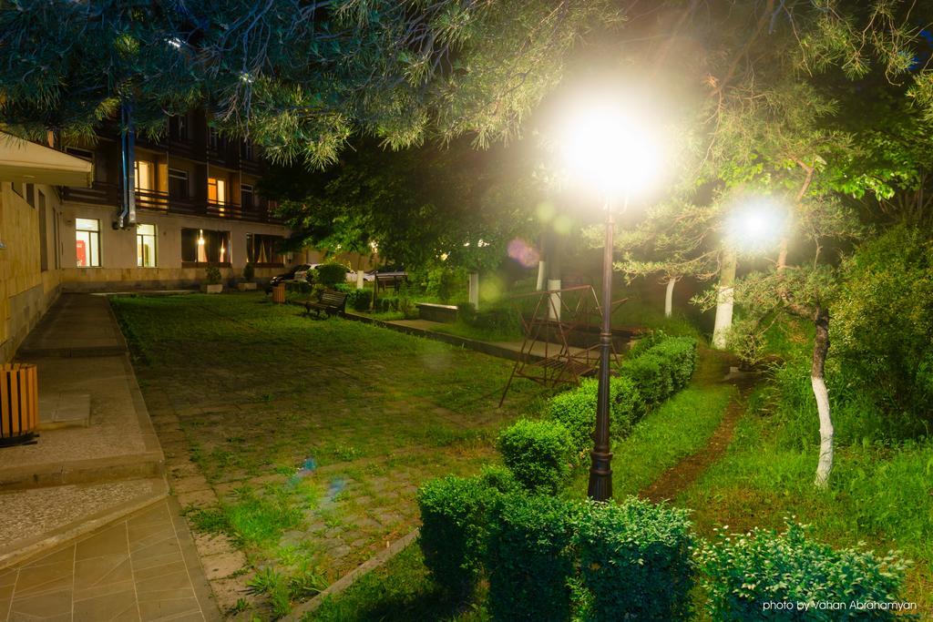 Kirovakan Hotel Wanadzor Zewnętrze zdjęcie
