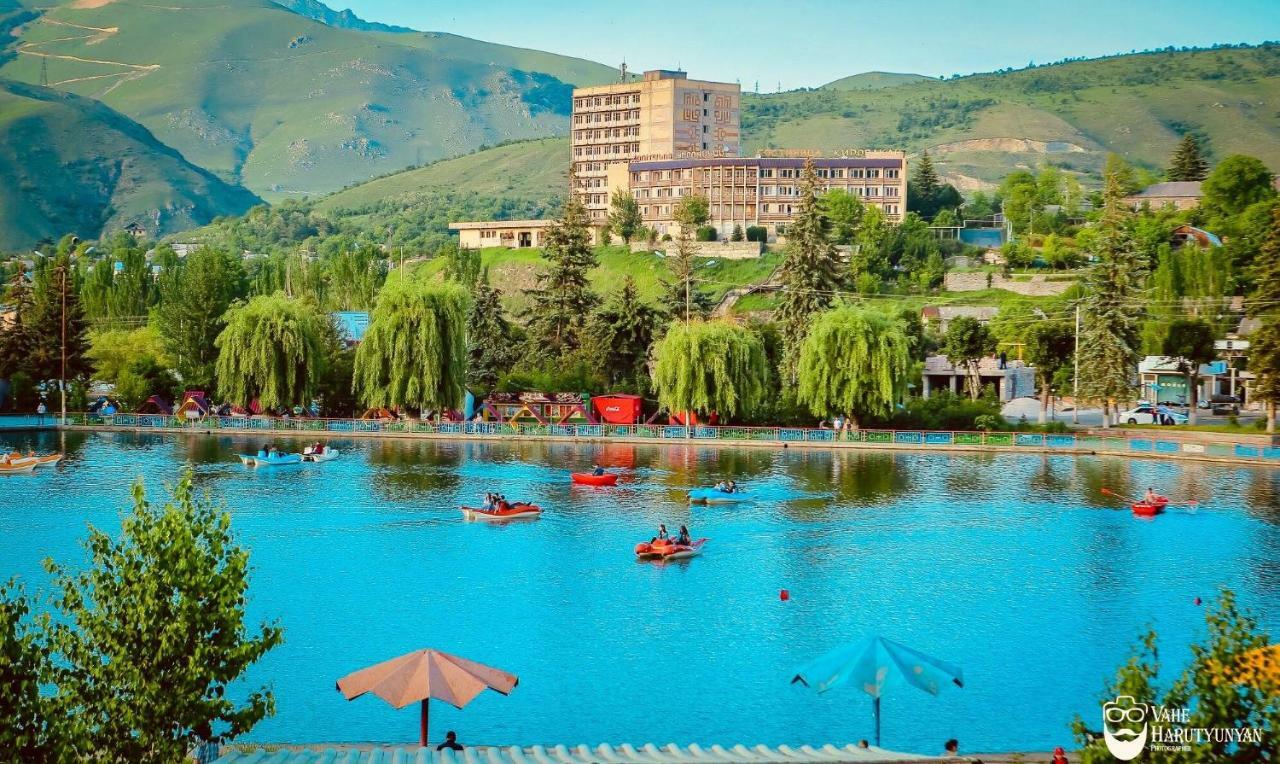 Kirovakan Hotel Wanadzor Zewnętrze zdjęcie